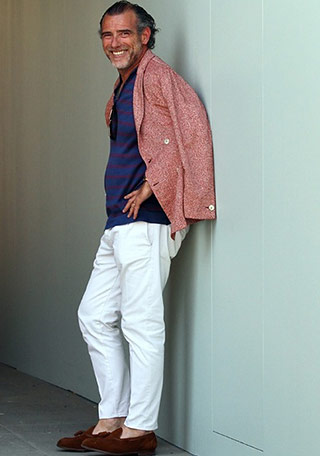 50代男性 ピンクジャケットでオシャレコーディネート メンズ Italy Web