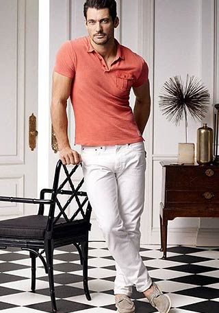 ピンクポロシャツ 白デニムの着こなし メンズ Italy Web