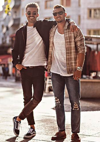 30代男性 チェックシャツ ストレートジーンズの夏コーデ メンズ Italy Web